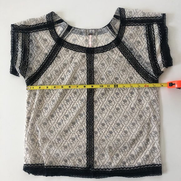 Free People Lotus Print Lace Top - Picture 6 of 7